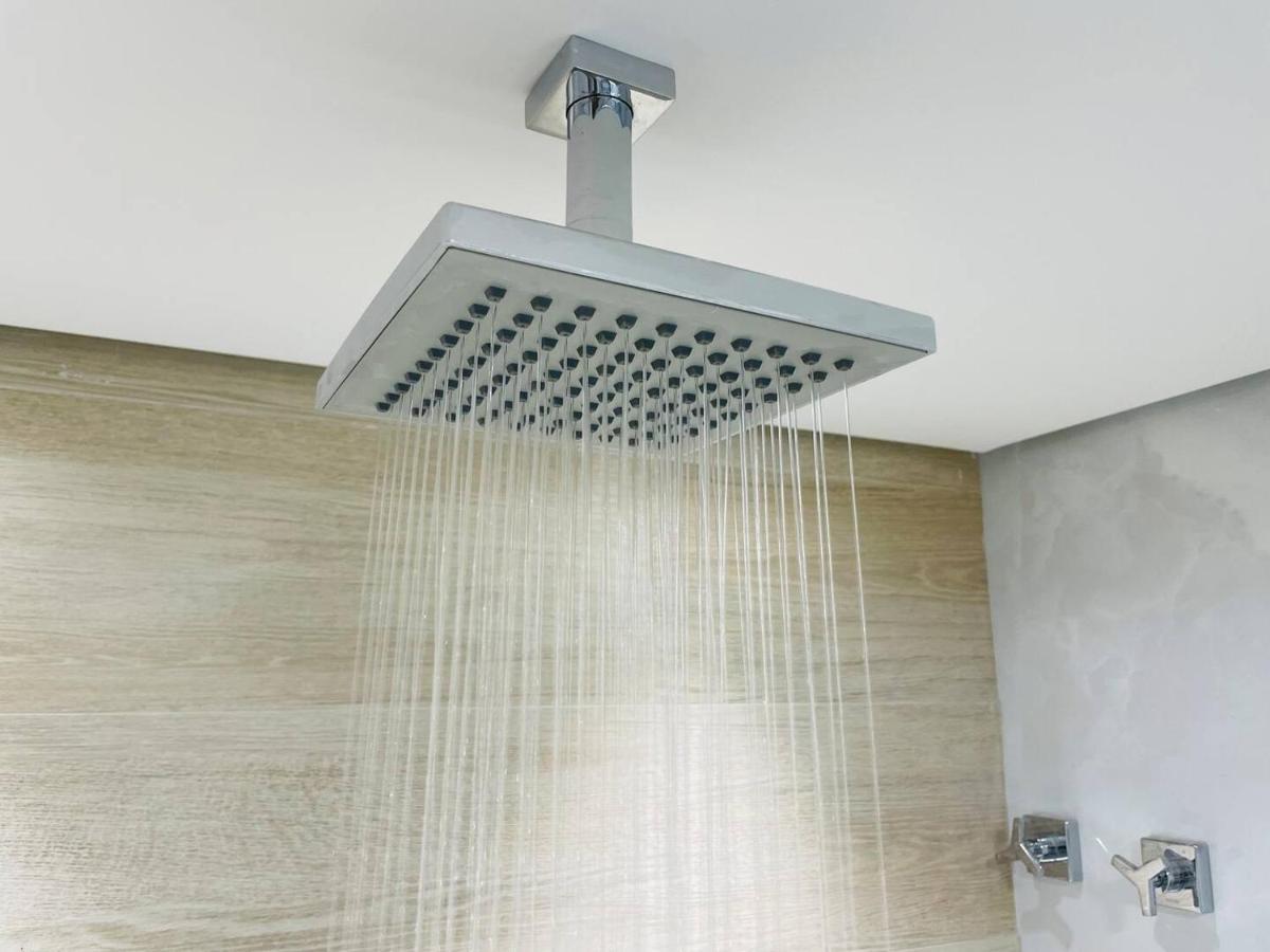 Flat Luxuoso Alto Padrao Frente Mar Com 2 Suites No Iate Plaza Fortaleza  Buitenkant foto